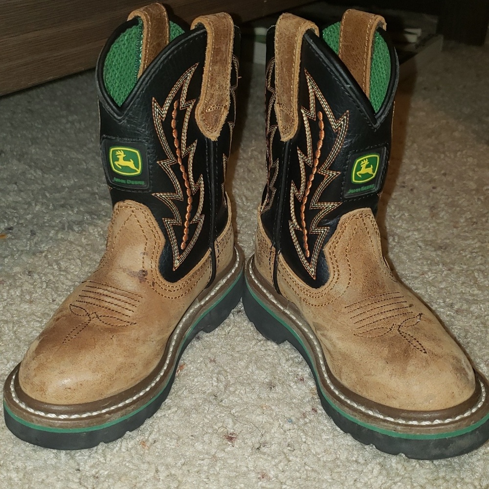 John Deere toddler boots
